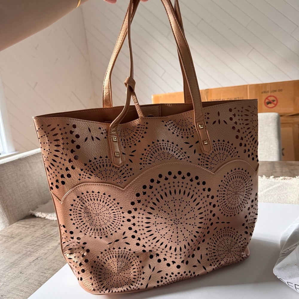 ROSE GOLD TOTE BAG